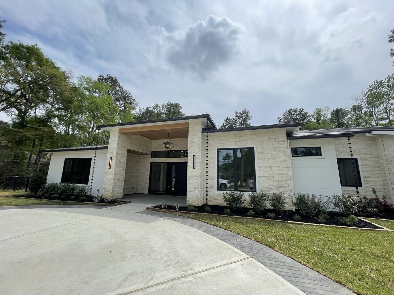 New construction home with seamless gutters, Houston TX